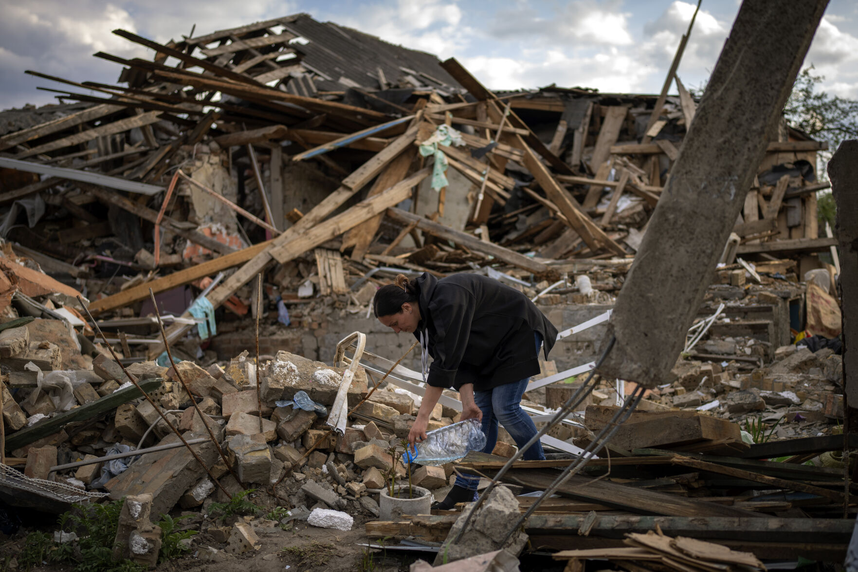 Ukraine War 100 Days Photo Gallery